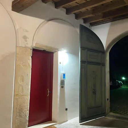 Casa Charleston In Palazzo Nobiliare Al Duomo *