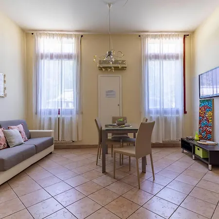 Casa Charleston In Palazzo Nobiliare Al Duomo * 파도바