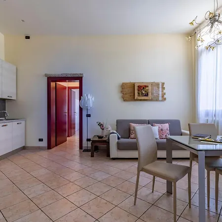 Casa Charleston In Palazzo Nobiliare Al Duomo * 파도바