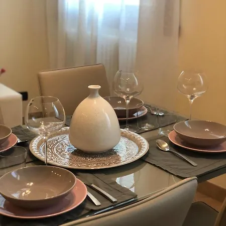 Casa Charleston In Palazzo Nobiliare Al Duomo 파도바